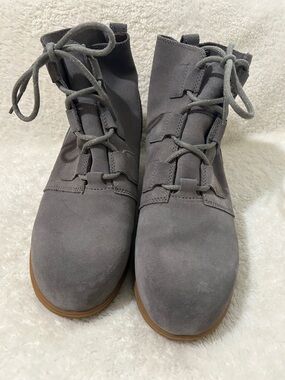 Sorel Grey Suede Lace-Up Ankle Boots